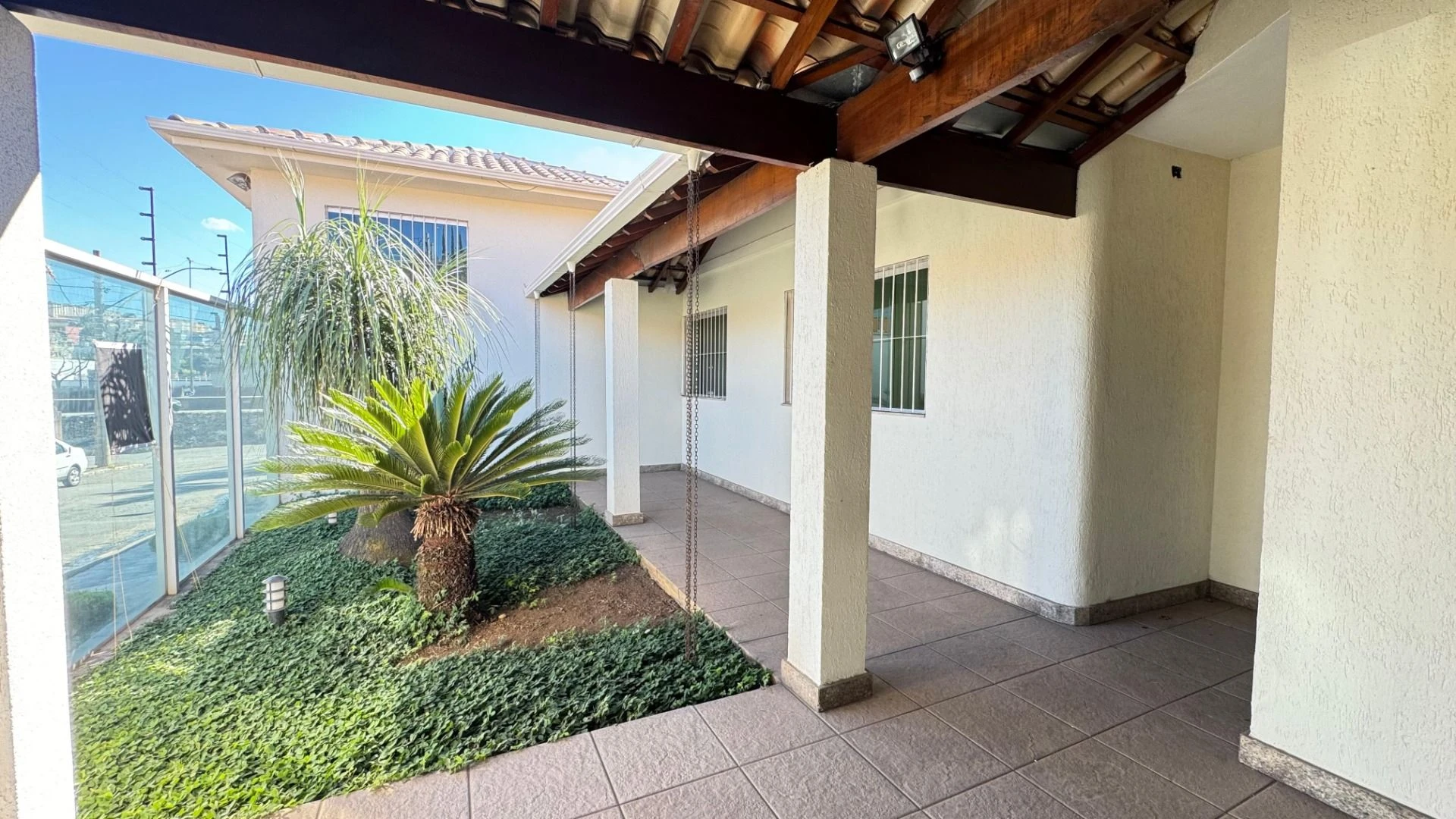 Casa de Alto Padrão no Jardim Riacho das Pedras – Contagem