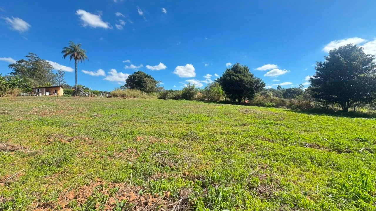 Terreno à Venda em Serra Azul – Mateus Leme/MG | 10.000 m² de Natureza, Rio e Vista Deslumbrante