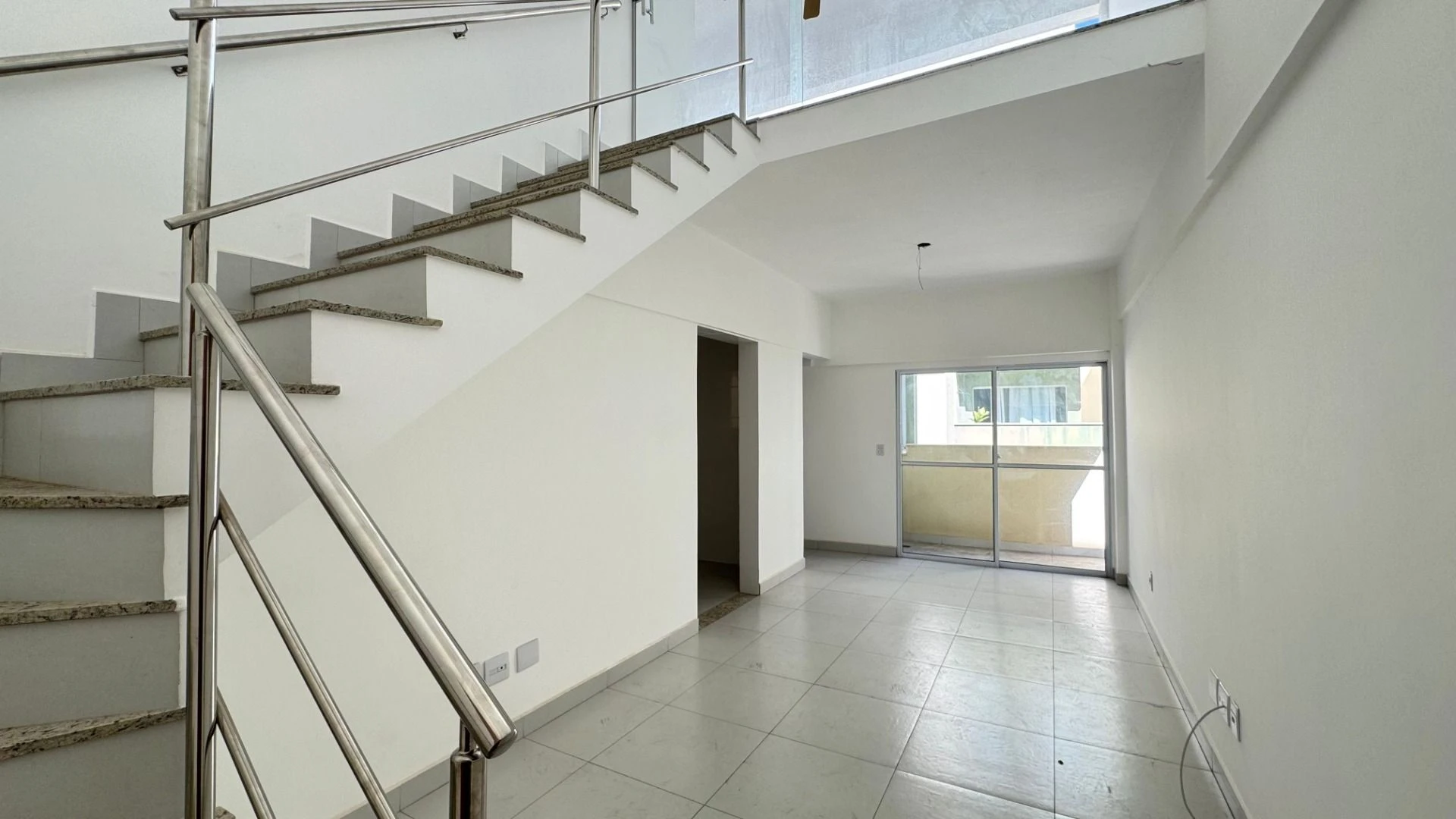 Cobertura com 3 dormitórios à venda, 140 m² por R$ 625.000,00 - Espírito Santo - Betim/MG