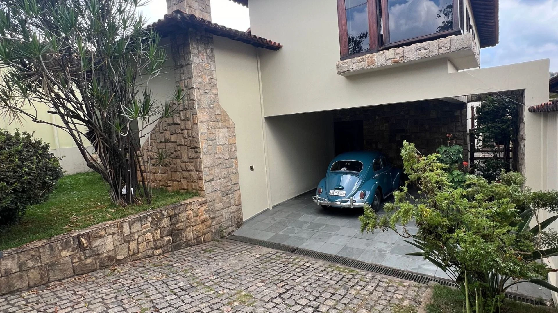 Casa com 5 dormitórios à venda, 237 m² por R$ 1.150.000,00 - Brasiléia - Betim/MG