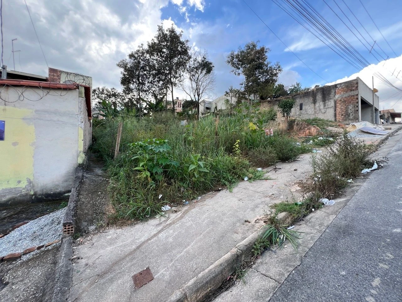 Lote 360m com projeto aprovado