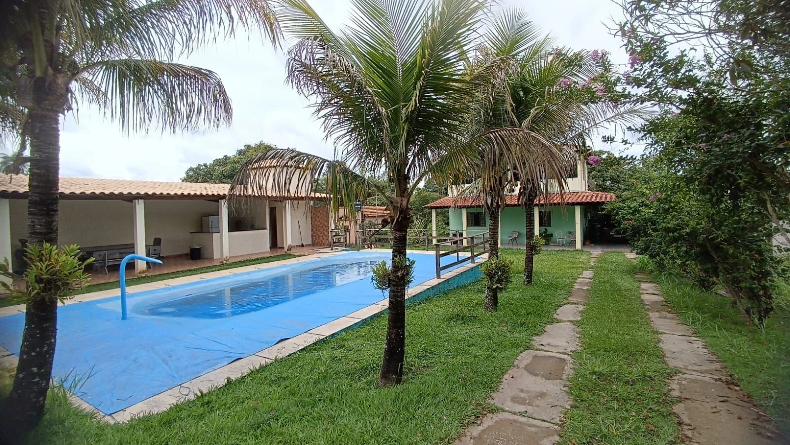 Sítio com 4 dormitórios à venda, 1200 m² por R$ 480.000 - Cidade Jardim - Esmeraldas/MG